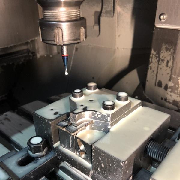 Frezowanie CNC 3 i 5-axis